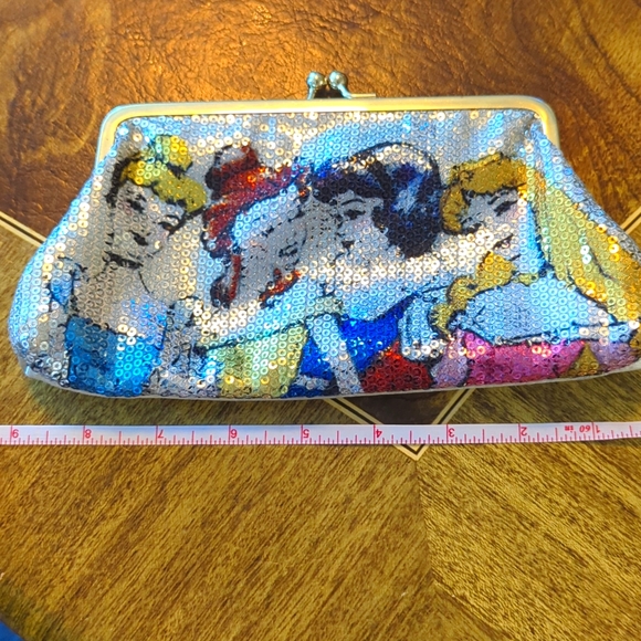Disney Couture princesses sequin clutch - Picture 7 of 7